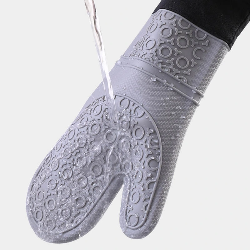 oven mitts and hot pads